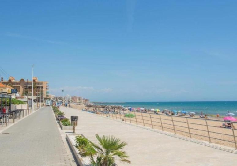 Estudio Torrevieja P & A La Mata  Εξωτερικό φωτογραφία